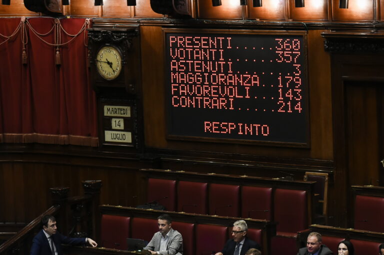 Il voto sulle preferenze non cambia nulla, ma serve il ballottaggio. Parla Petruccioli