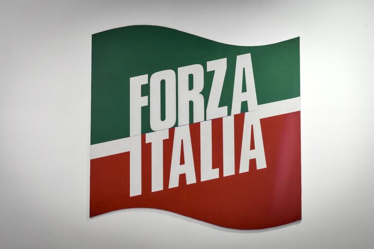 Occhiuto, Bergamini, Craxi e… Berlusconi. La nuova geografia del consenso in Forza Italia Occhiuto, Bergamini, Craxi e… Berlusconi. La nuova geografia del consenso in Forza Italia