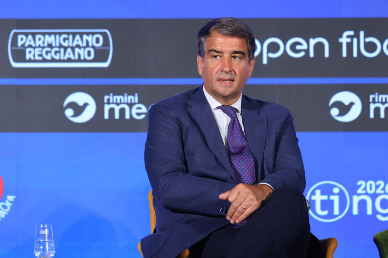 Lo spopolamento è una sfida europea. Il piano di Fitto per le aree interne Lo spopolamento è una sfida europea. Il piano di Fitto per le aree interne