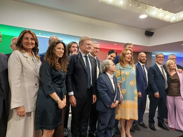 I 70 anni di Marcinelle. Chi c’era a Charleroi con Ecr I 70 anni di Marcinelle. Chi c’era a Charleroi con Ecr