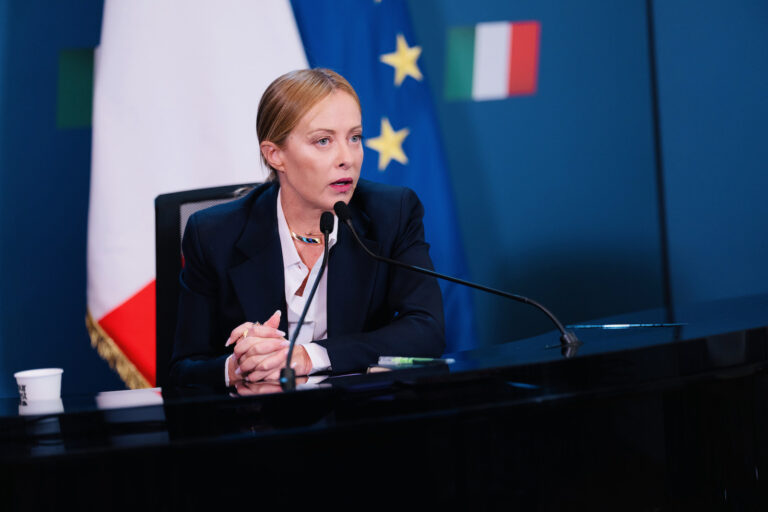 Il governo più longevo, l’incognita Vannacci e la faglia russa. Le sfide di Meloni secondo Palano Il governo più longevo, l’incognita Vannacci e la faglia russa. Le sfide di Meloni secondo Palano