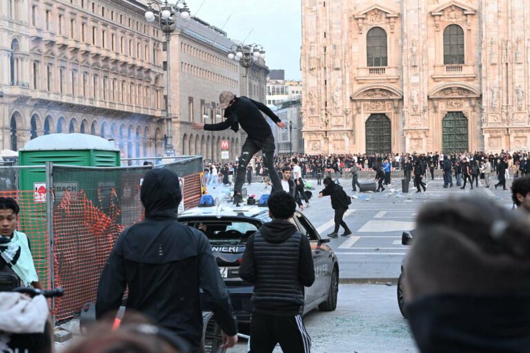 Dietro le nuove proteste, tra mobilitazione digitale e guerra cognitiva. La lettura di Lombardi